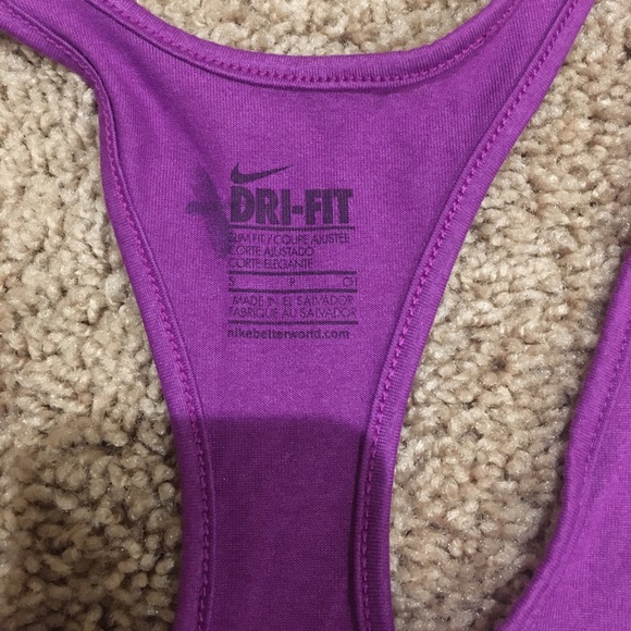 GUC: Nike Dri-Fit running tank too. Size Small. - Picture 4 of 7